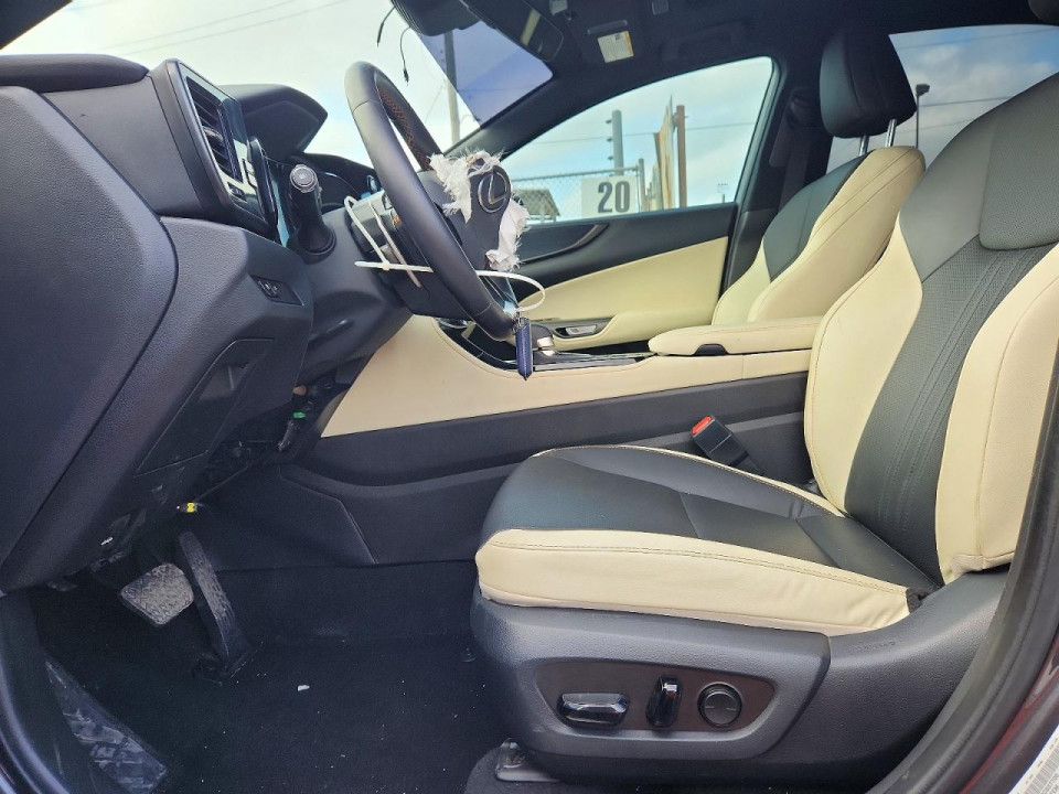 Lexus NX 2024 — Copart