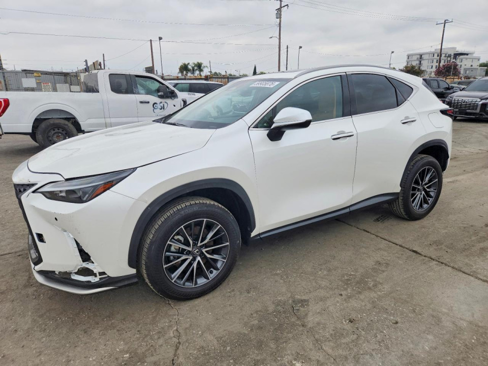 Lexus NX 2024 — Copart