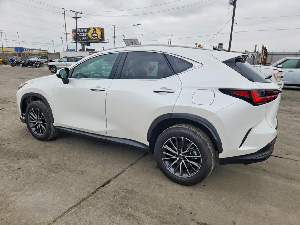 Lexus NX 2024 — Copart