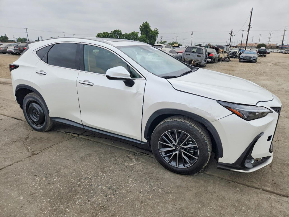 Lexus NX 2024 — Copart