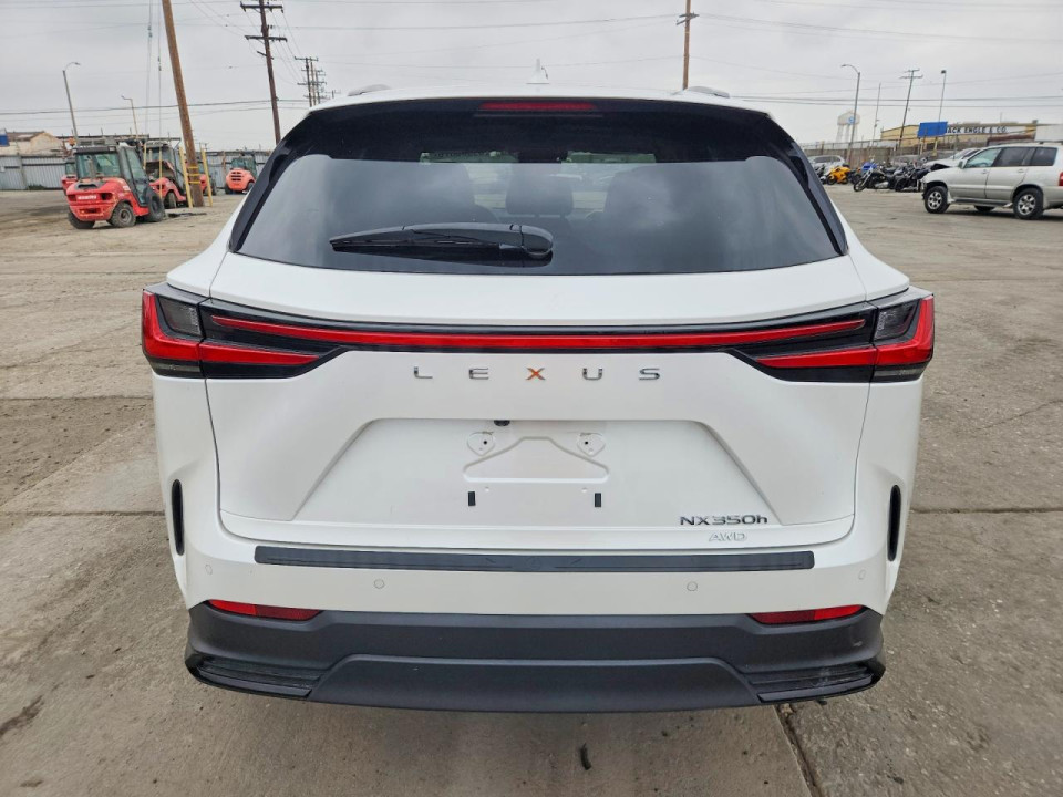 Lexus NX 2024 — Copart