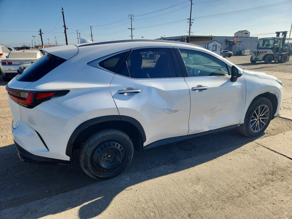 Lexus NX 2024 — Copart