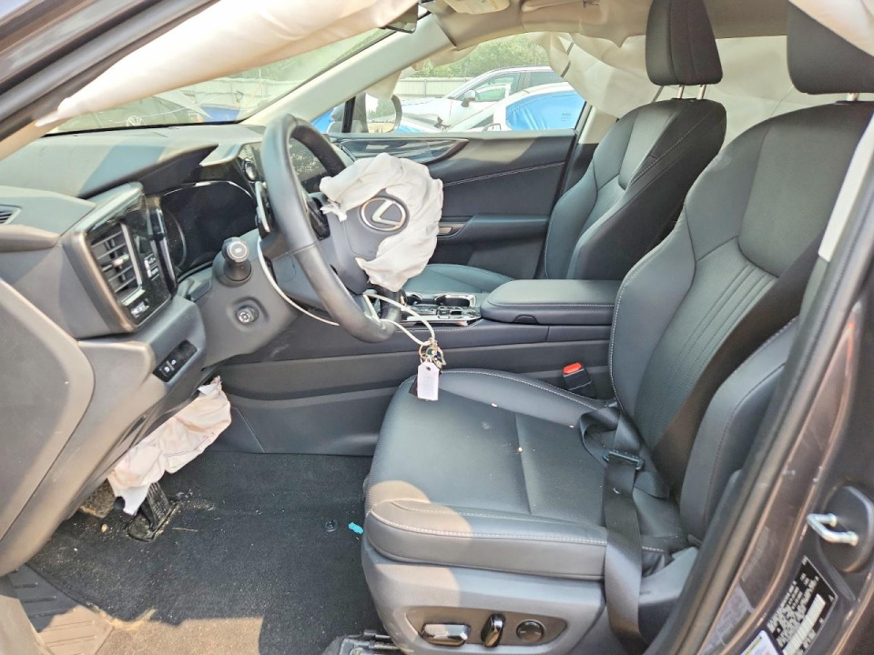 Lexus NX 2025 — Copart