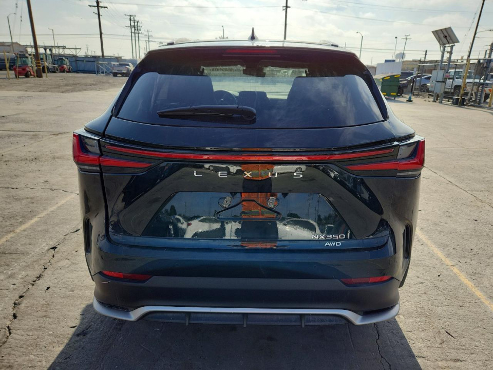 Lexus NX 2025 — Copart