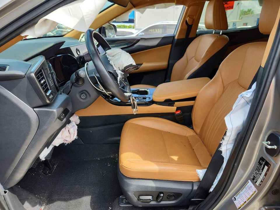 Lexus NX 2025 — Copart