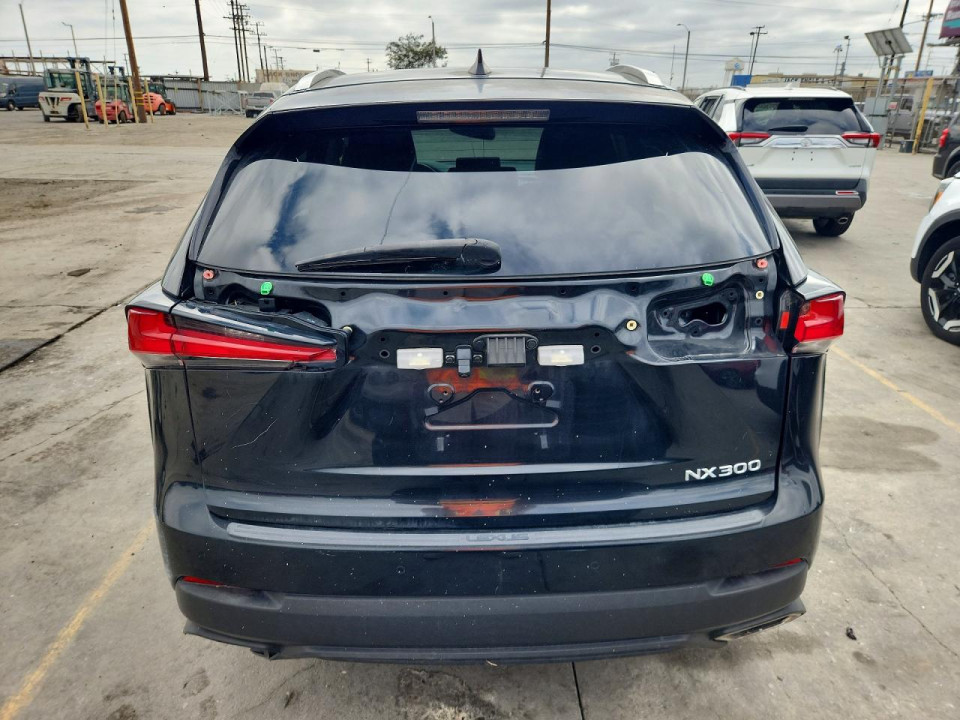 Lexus NX 2018 — Copart