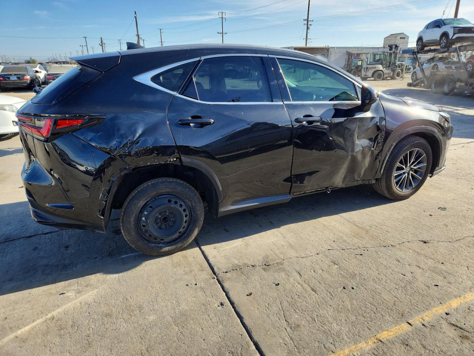 Lexus NX 2024 — Copart