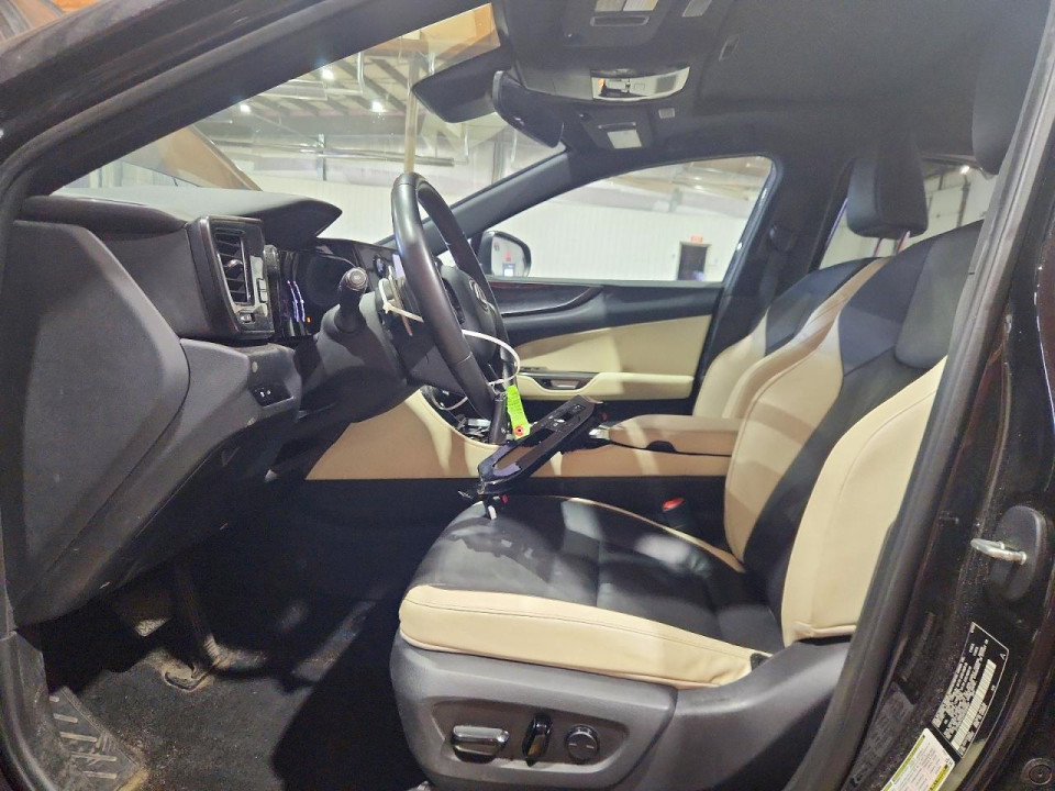 Lexus NX 2024 — Copart