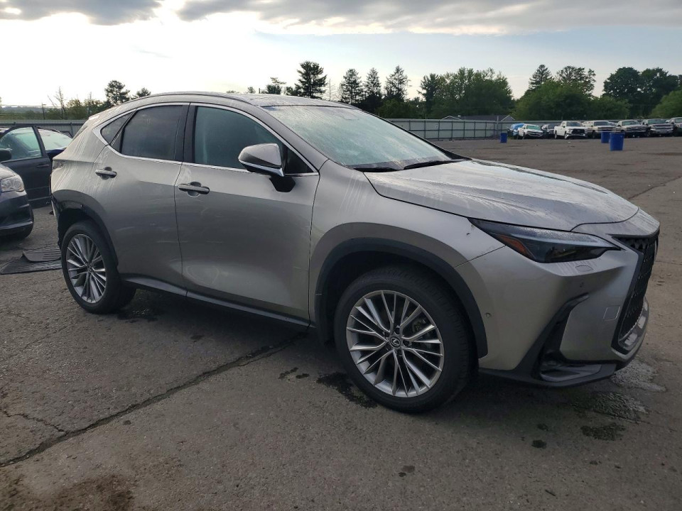 Lexus NX 2024 — Copart
