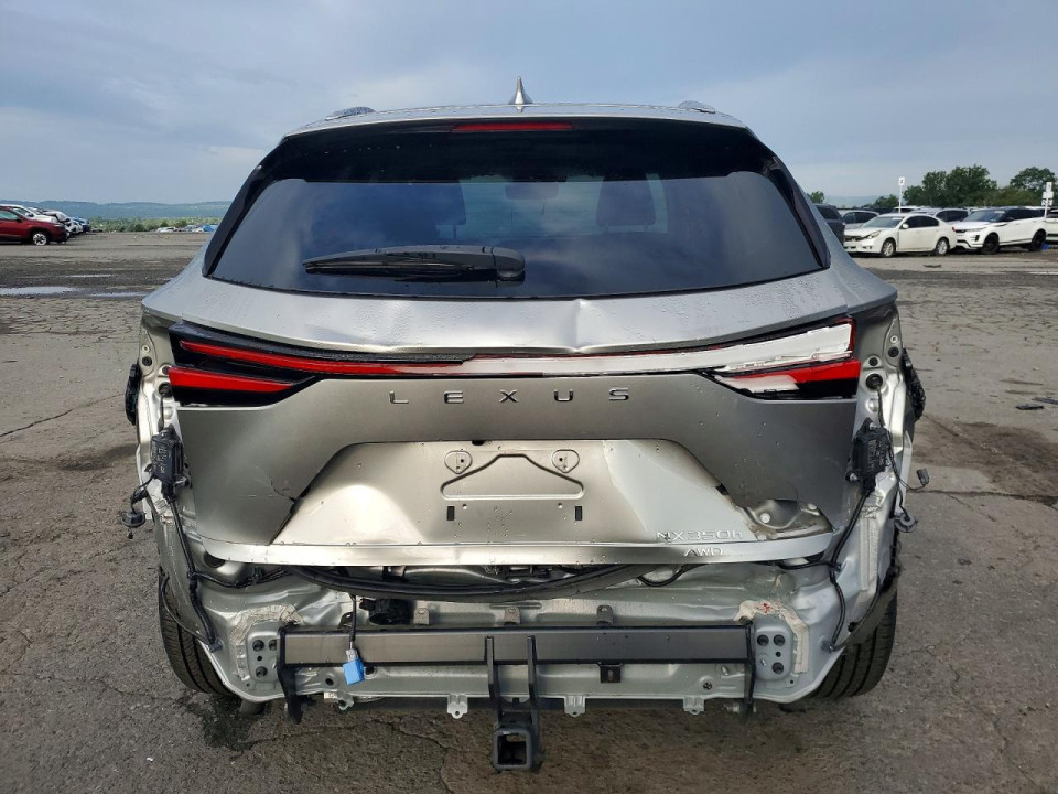 Lexus NX 2024 — Copart