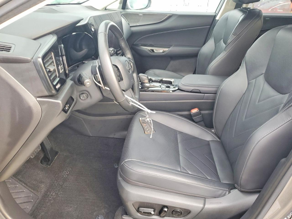 Lexus NX 2024 — Copart