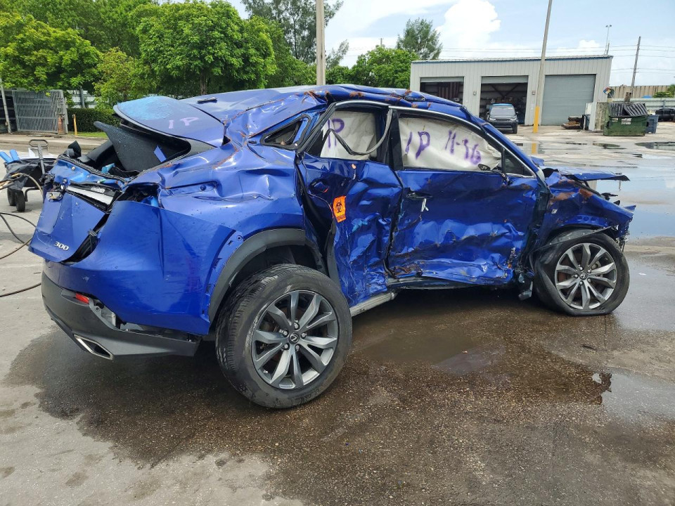 Lexus NX 2021 — Copart