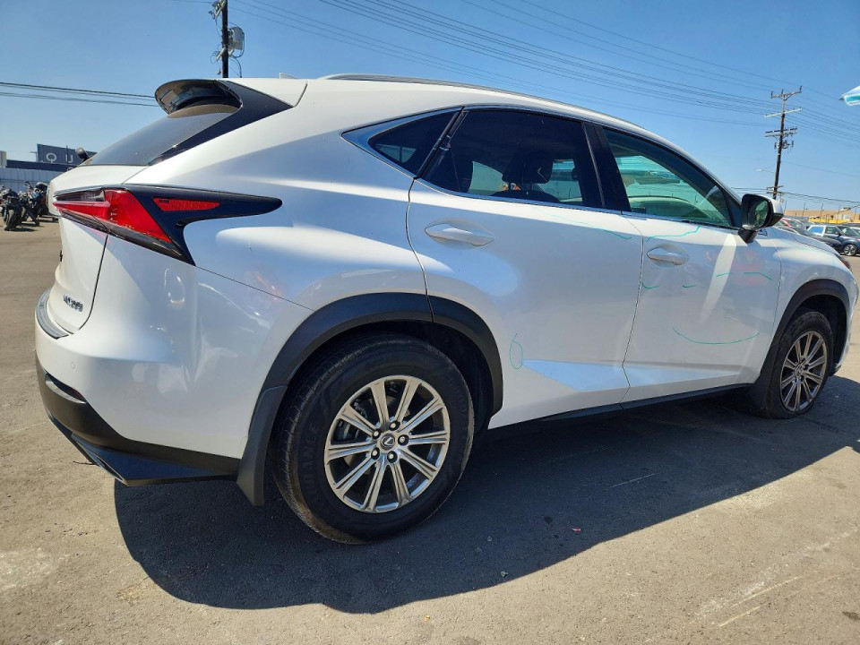 Lexus NX 2018 — Copart