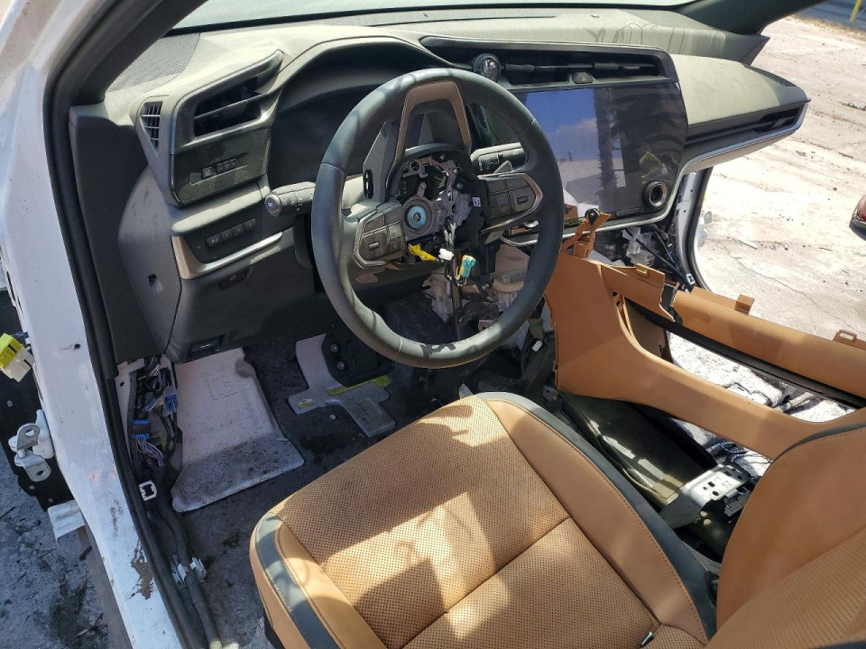 Lexus RZ 300E 2024 — Copart