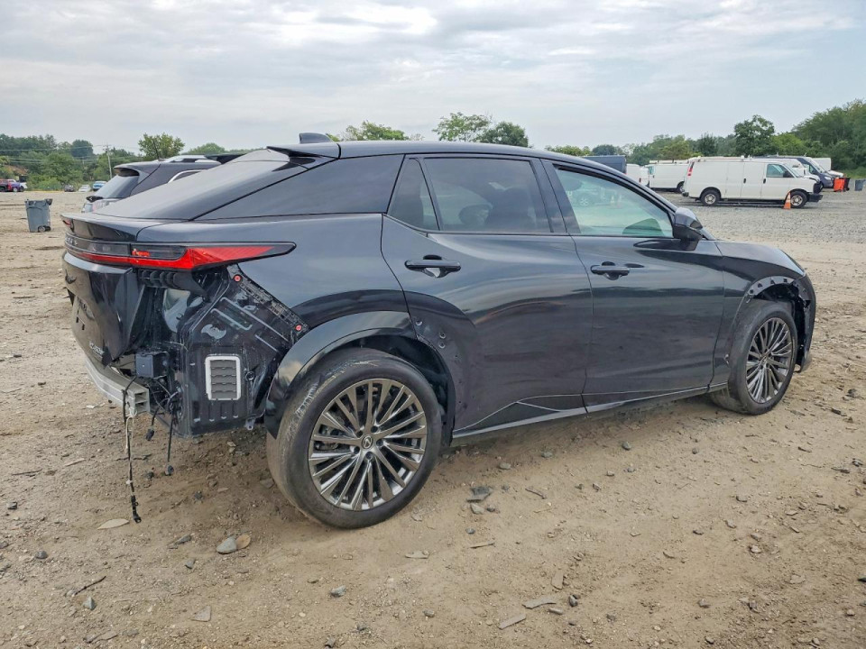 Lexus RZ 450E 2023 — Copart