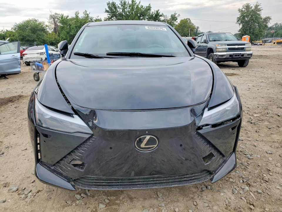 Lexus RZ 450E 2023 — Copart