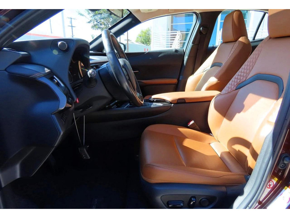 Lexus UX 200 2019 — Copart