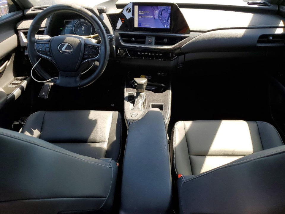 Lexus UX250H 2023 — Copart