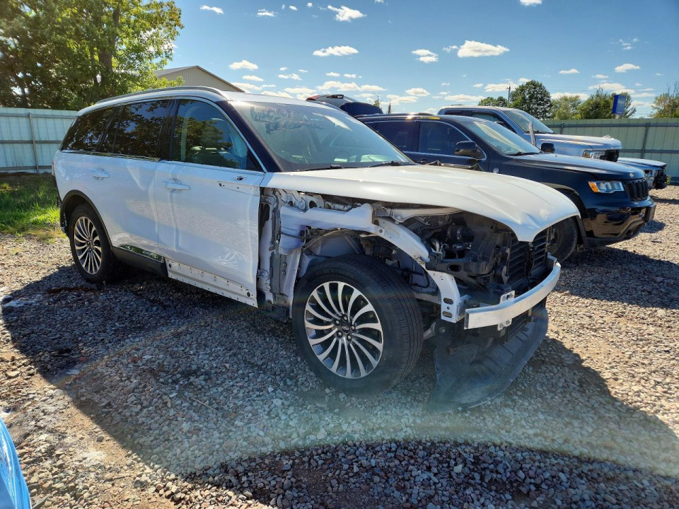 Lincoln AVIATOR 2022 — Copart