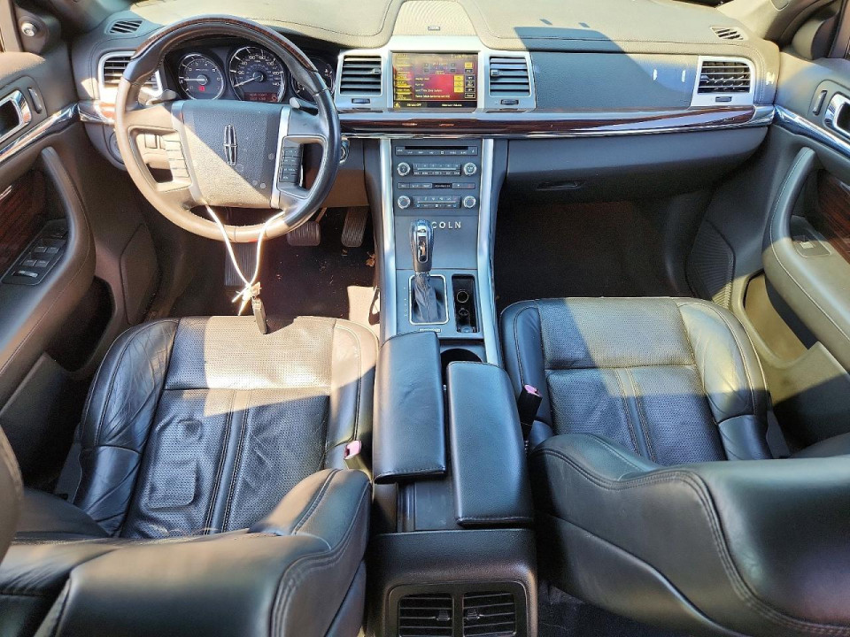 Lincoln MKS 2010 — Copart