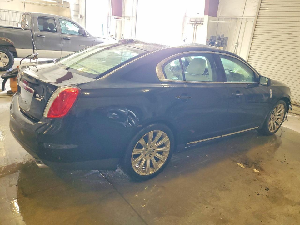 Lincoln MKS 2011 — Copart