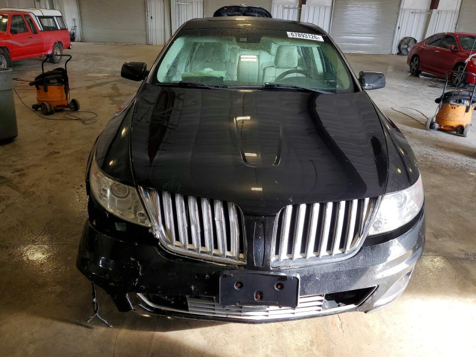 Lincoln MKS 2011 — Copart