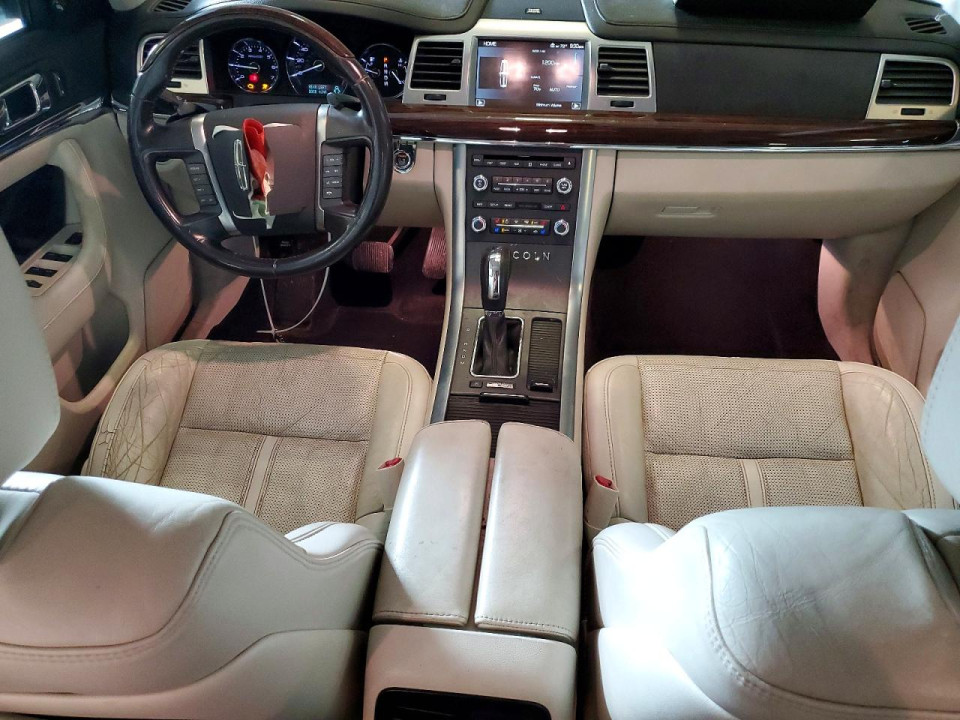 Lincoln MKS 2011 — Copart