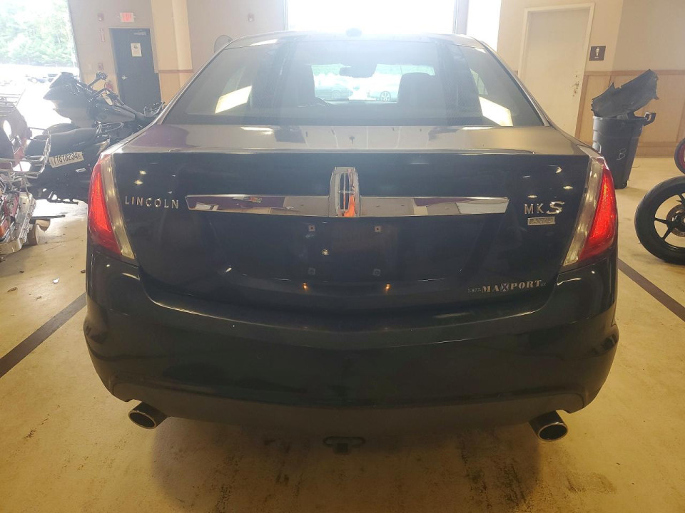 Lincoln MKS 2011 — Copart