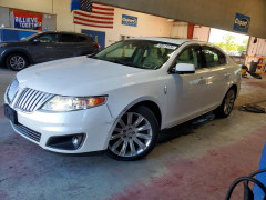 Lincoln MKS 2011 — Copart