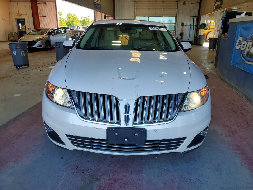 Lincoln MKS 2011 — Copart
