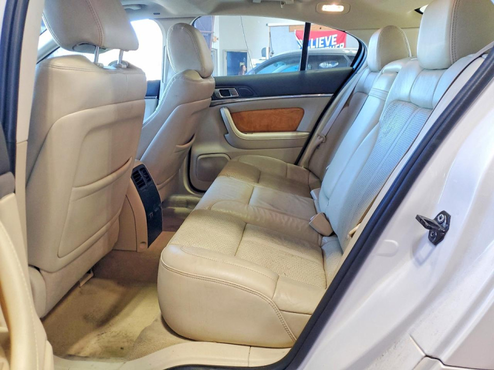 Lincoln MKS 2011 — Copart