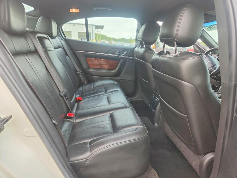 Lincoln MKS 2013 — Copart