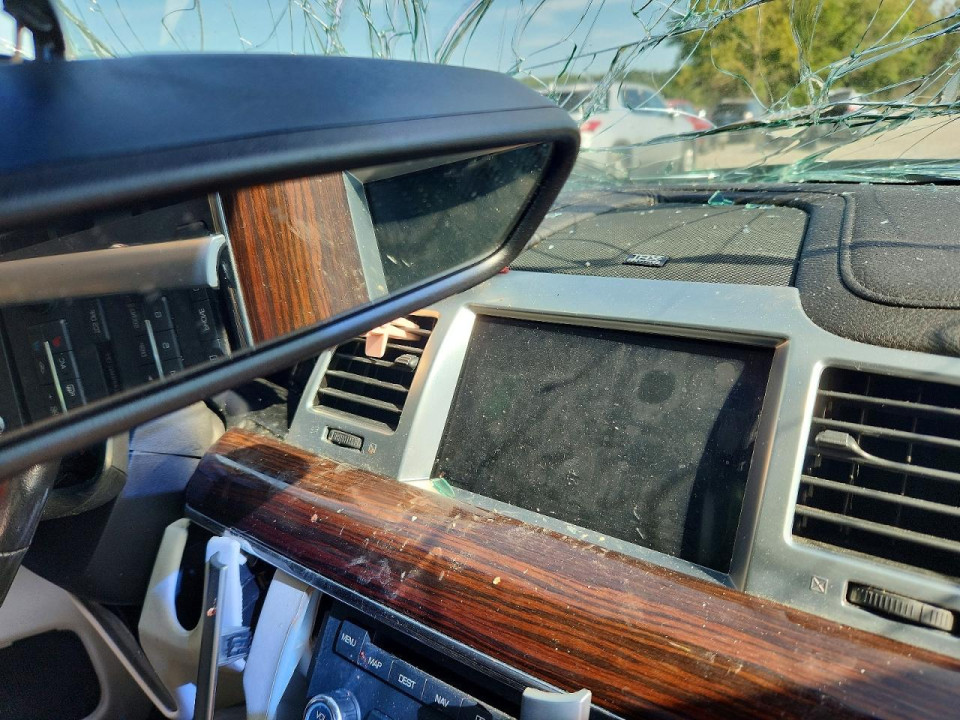 Lincoln MKS 2012 — Copart