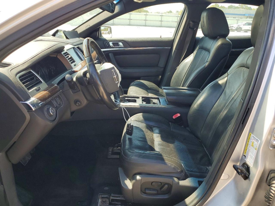 Lincoln MKS 2010 — Copart
