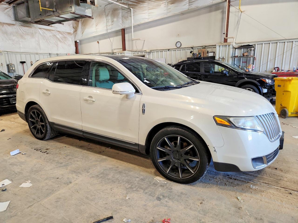Lincoln MKT 2012 — Copart