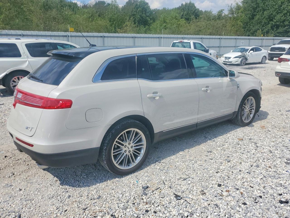 Lincoln MKT 2019 — Copart