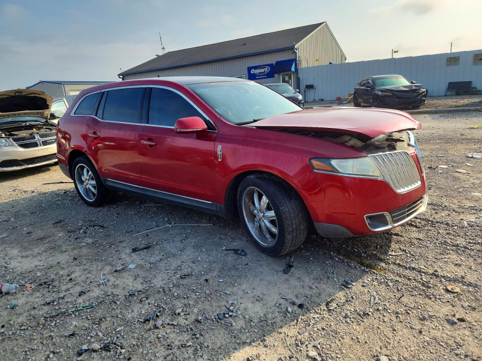 Lincoln MKT 2010 — Copart