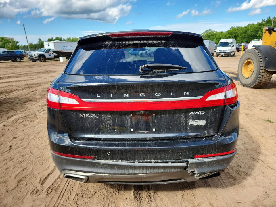 Lincoln MKX 2016 — Copart