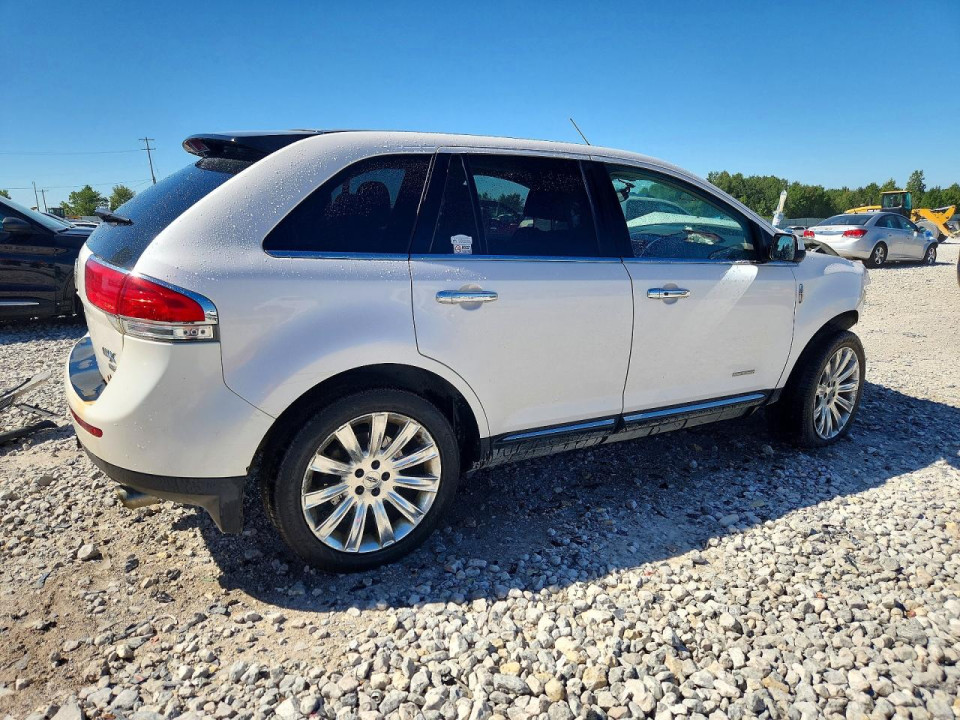 Lincoln MKX 2011 — Copart