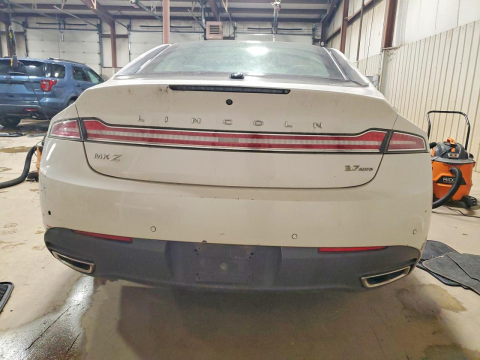 Lincoln MKZ 2016 — Copart