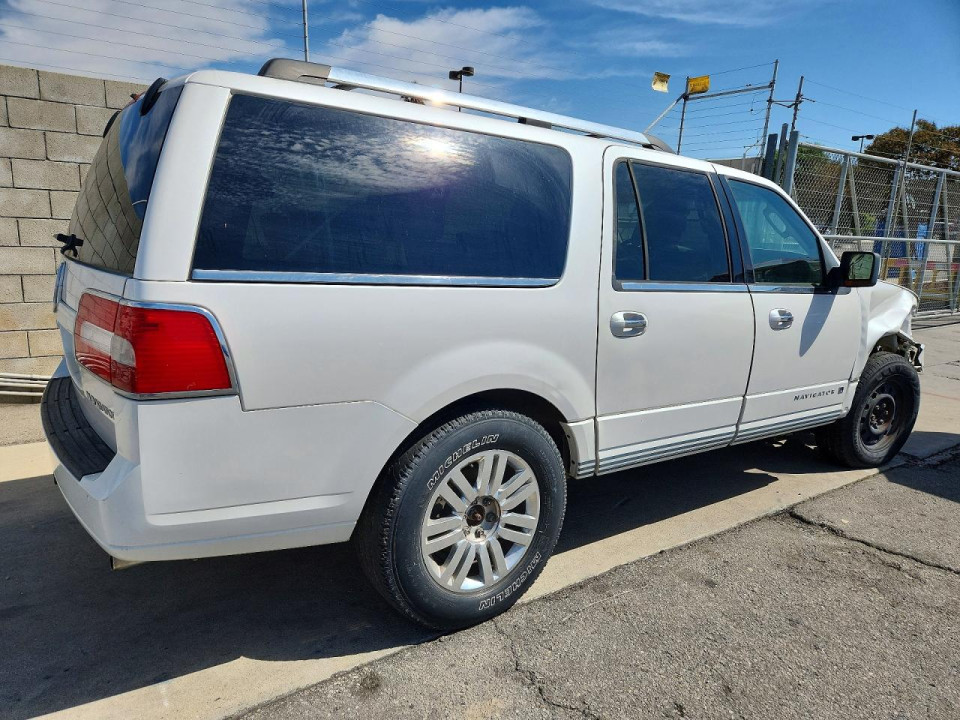 Lincoln NAVIGATOR 2011 — Copart