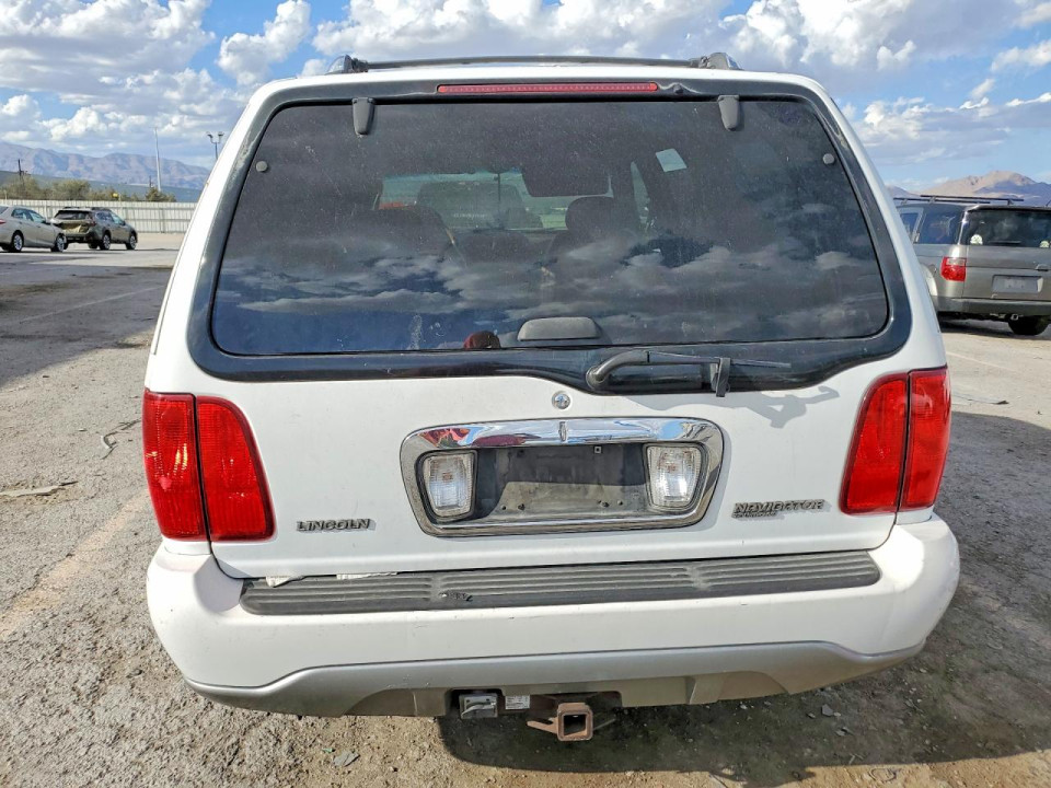 Lincoln NAVIGATOR 2000 — Copart