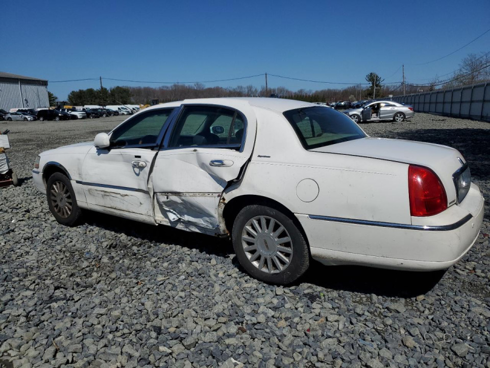 Lincoln TOWNCAR 2003 — Copart