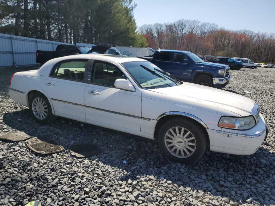 Lincoln TOWNCAR 2003 — Copart