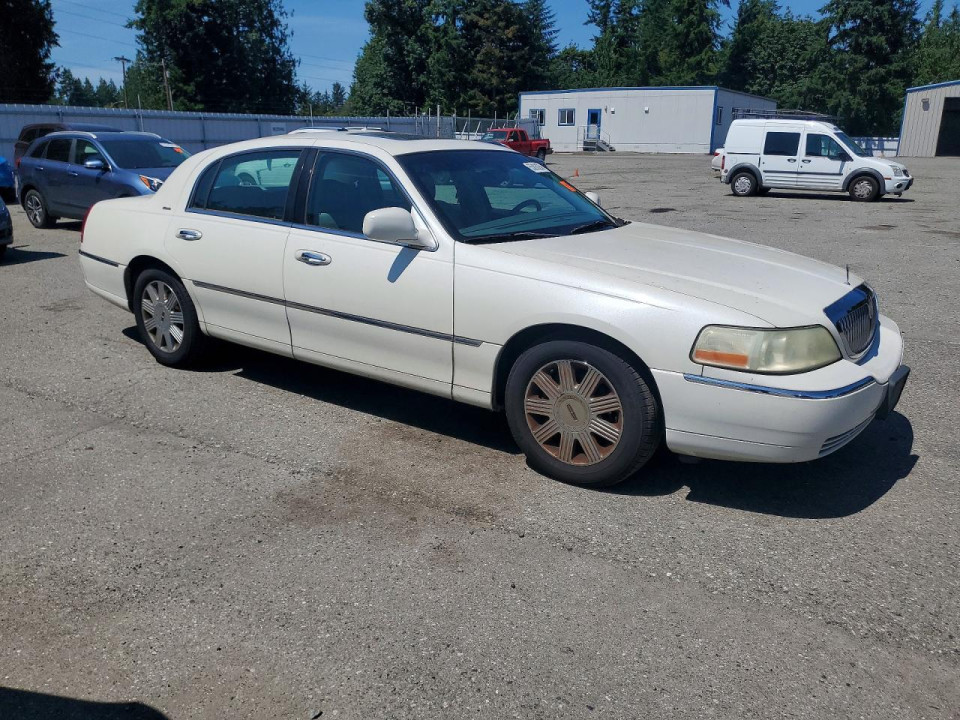 Lincoln TOWNCAR 2004 — Copart