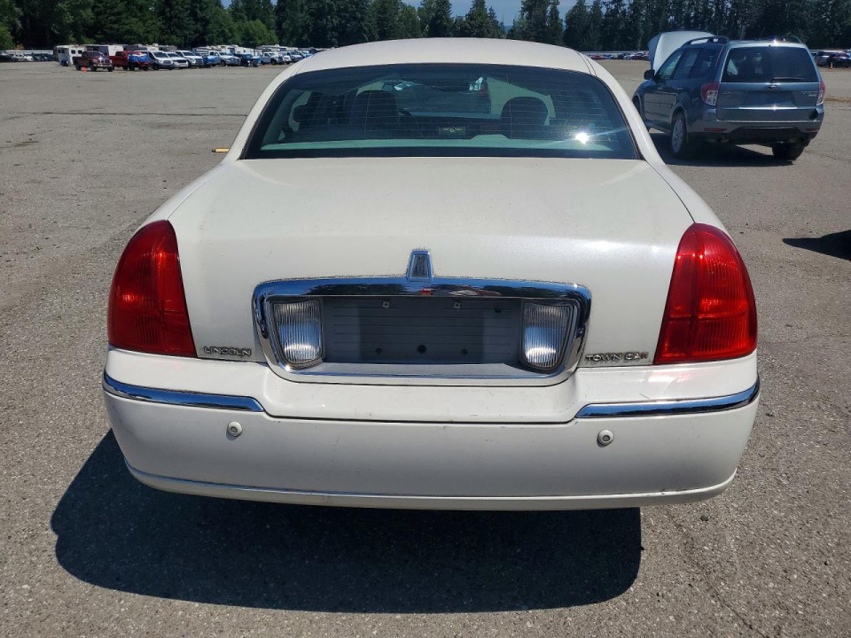 Lincoln TOWNCAR 2004 — Copart