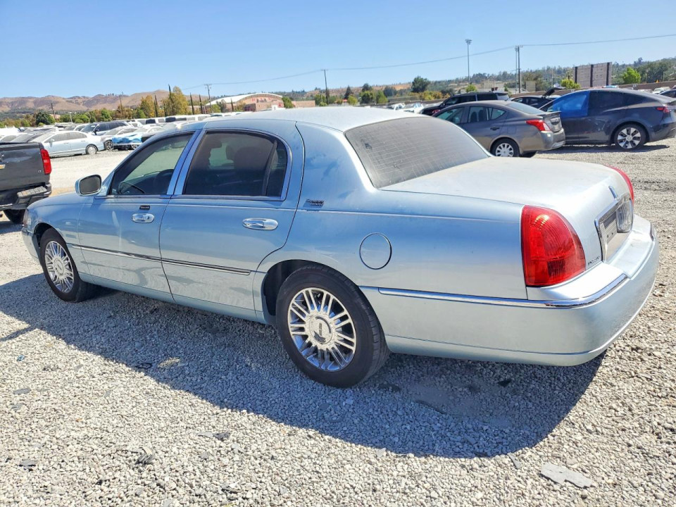 Lincoln TOWNCAR 2007 — Copart