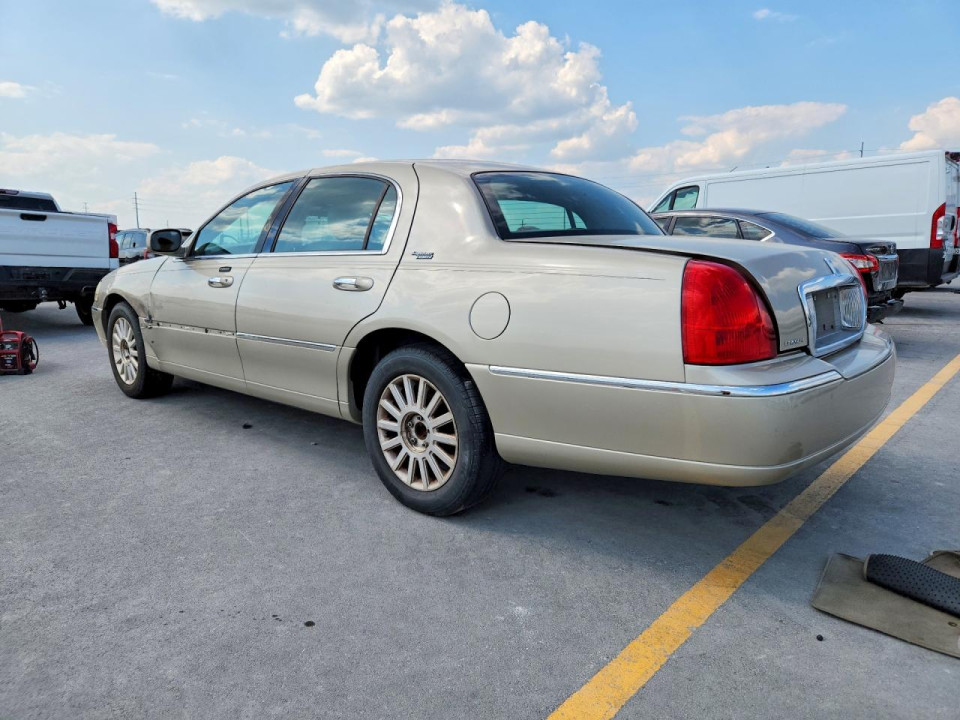 Lincoln TOWNCAR 2006 — Copart