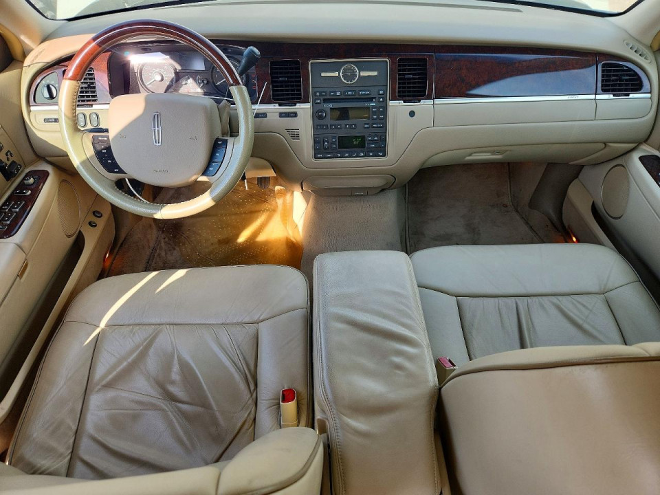 Lincoln TOWNCAR 2006 — Copart