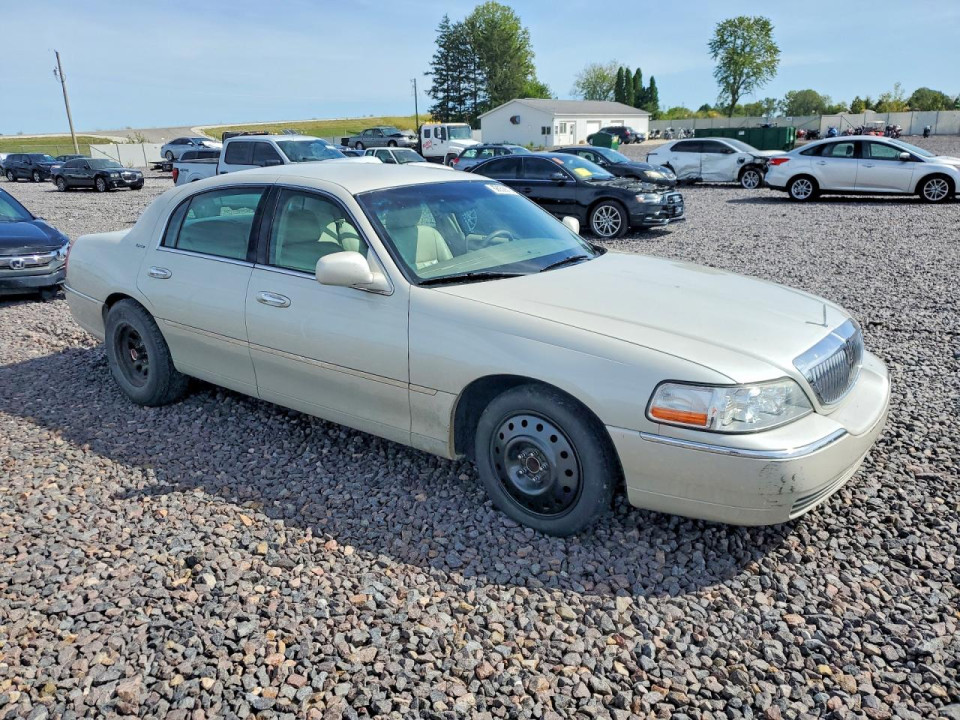 Lincoln TOWNCAR 2005 — Copart